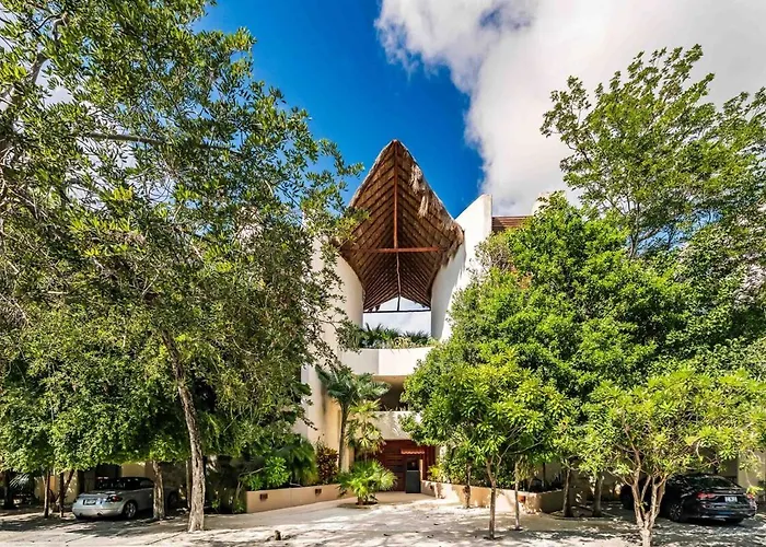 Modern Penthouse With Jacuzzi In Tulum, 2 Bedrooms *